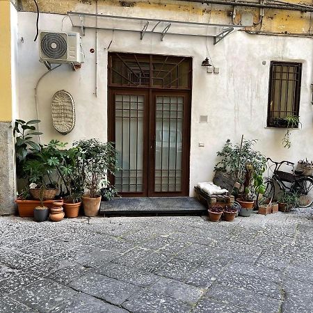 Barrio Flat Apartment Napoli Bagian luar foto