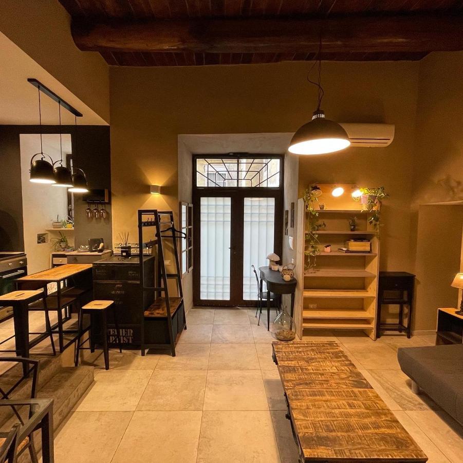 Barrio Flat Apartment Napoli Bagian luar foto