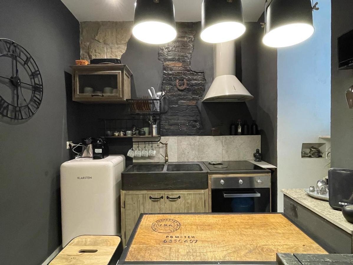 Barrio Flat Apartment Napoli Bagian luar foto